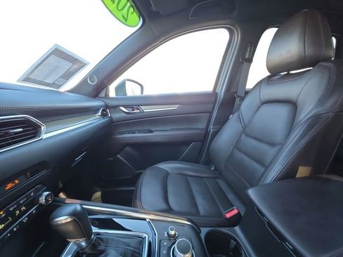 Used 2021 MAZDA CX-5 Signature image 11