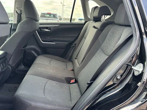 Used 2023 Toyota RAV4 XLE image 7