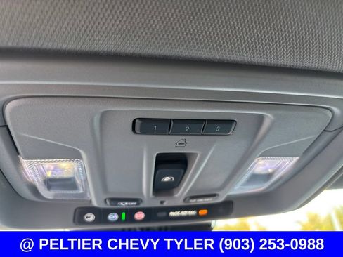 Used 2025 Chevrolet Silverado 1500 LT w/ Texas Edition Plus RWD image 19
