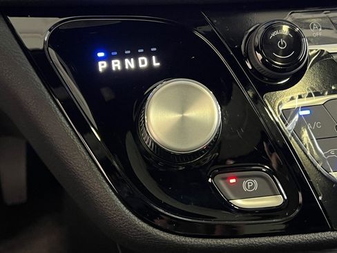 New 2026 Chrysler Pacifica Select image 23