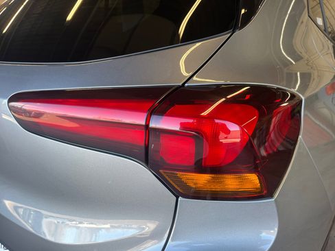 Used 2024 Buick Encore GX Preferred w/ Comfort Package AWD/4WD image 10