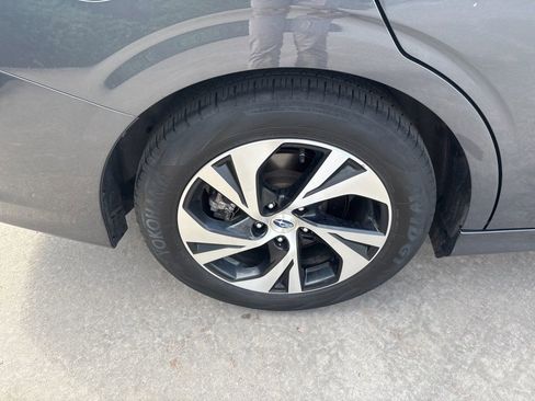 Used 2024 Subaru Legacy Premium image 12