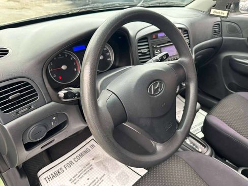 Used 2010 Hyundai Accent GS w/ Premium Pkg 3 image 11