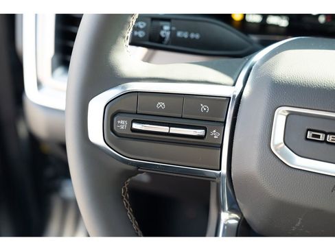 New 2026 GMC Canyon Denali image 13