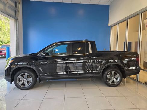 Used 2023 Honda Ridgeline RTL image 4