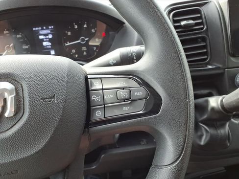 Used 2025 RAM ProMaster 2500 w/ Convenience Group FWD image 19