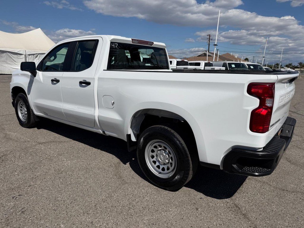 Used 2021 Chevrolet Silverado 1500 W/T RWD image 9