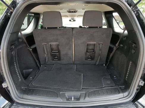 Used 2021 Dodge Durango SXT w/ Trailer Tow Group IV AWD/4WD image 18