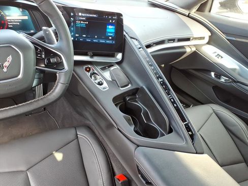 Used 2024 Chevrolet Corvette Stingray Coupe w/ 1LT image 7