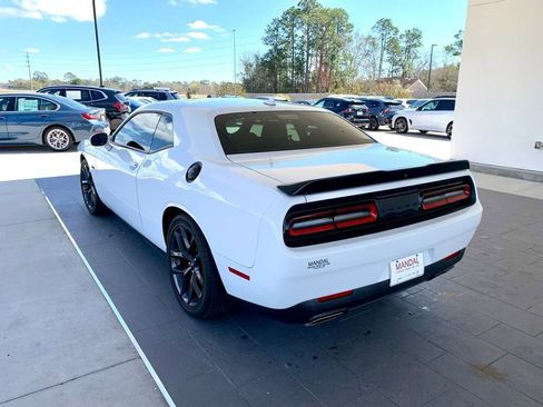 Used 2023 Dodge Challenger R/T w/ Blacktop Package image 7