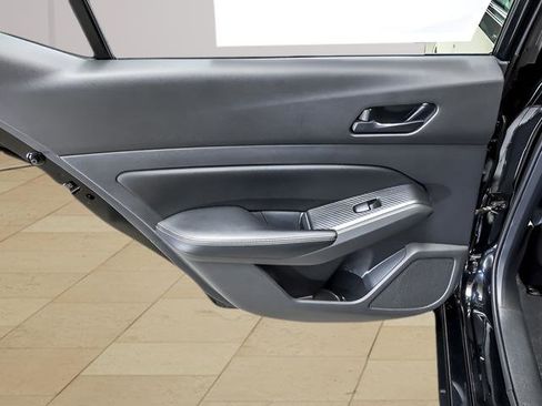 Used 2024 Nissan Altima 2.5 SV image 21