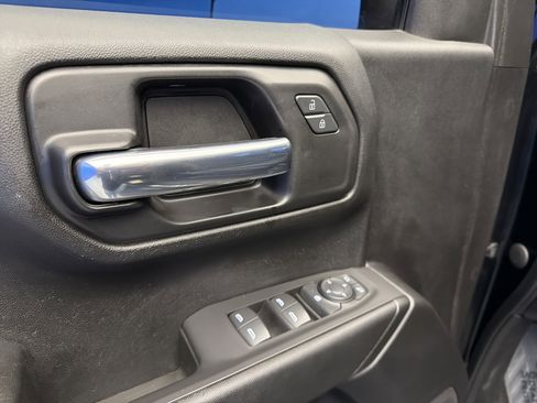 Used 2021 Chevrolet Silverado 1500 Custom RWD image 11