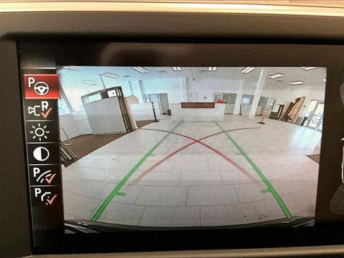 Used 2017 BMW X1 sDrive28i FWD image 25