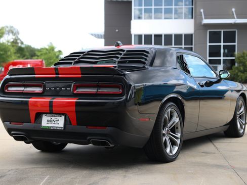 Used 2021 Dodge Challenger R/T RWD image 15