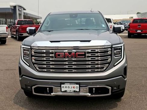 New 2026 GMC Sierra 1500 Denali w/ Denali Reserve Package AWD/4WD image 3
