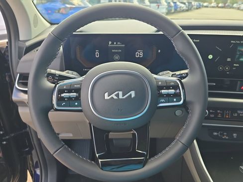 New 2026 Kia Carnival image 29