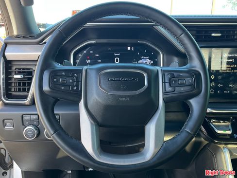 Used 2024 GMC Sierra 1500 Denali w/ Denali Reserve Package AWD/4WD image 21