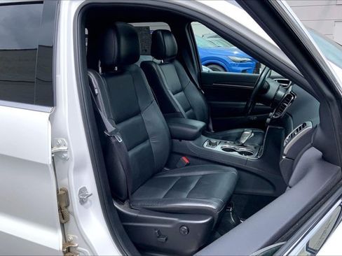 Used 2020 Jeep Grand Cherokee Limited AWD/4WD image 6