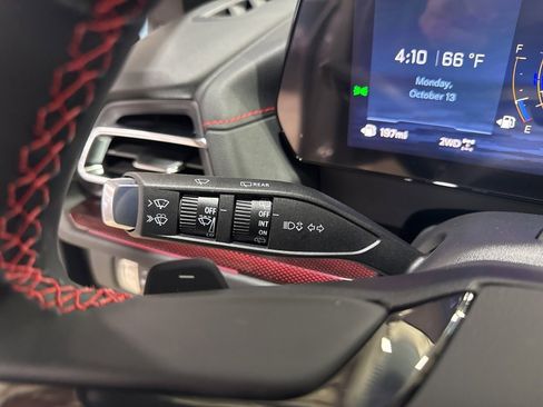 New 2026 Chevrolet Traverse RS w/ LPO, Floor Liner Package image 27