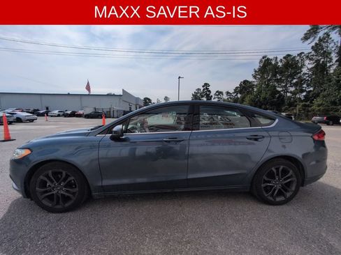 Used 2018 Ford Fusion SE w/ Equipment Group 201A FWD image 5