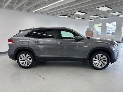 Used 2020 Volkswagen Atlas Cross Sport SE AWD/4WD image 15