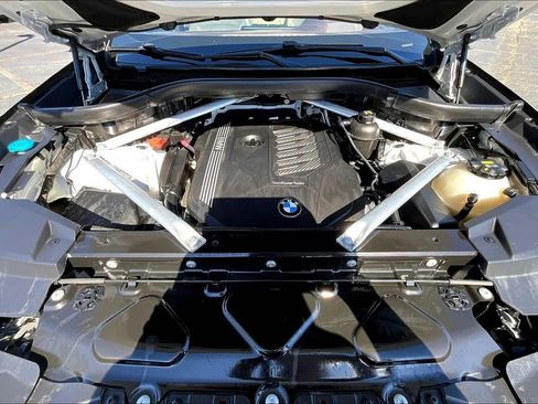 Used 2019 BMW X5 xDrive40i image 10