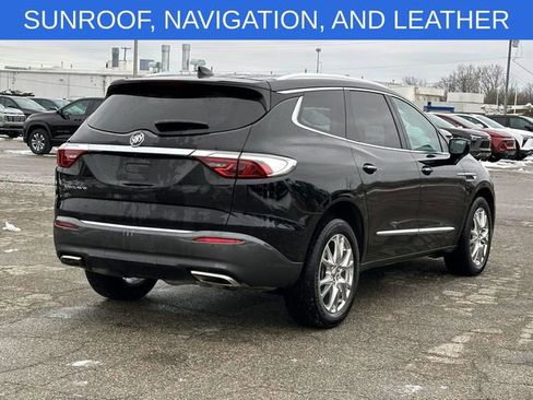Used 2023 Buick Enclave Essence w/ Experience Buick Package image 5