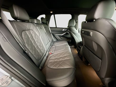 Certified 2024 BMW X5 xDrive40i w/ M Sport Package image 28