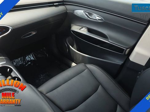 Used 2025 Genesis GV70 2.5T AWD/4WD image 29