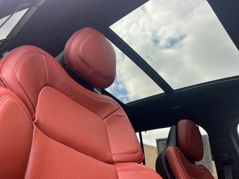 Used 2025 Lincoln Aviator Reserve w/ Equipment Group 201A image 12