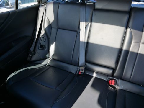 Used 2024 Subaru Outback Limited image 12