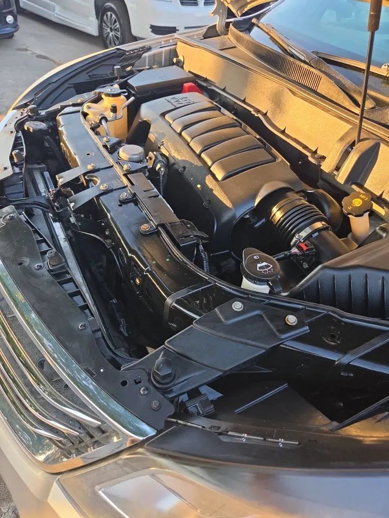 Used 2014 Chevrolet Traverse LT FWD image 38