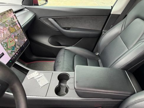 Used 2020 Tesla Model Y Long Range AWD/4WD image 11