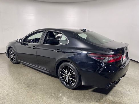 Certified 2023 Toyota Camry SE image 5