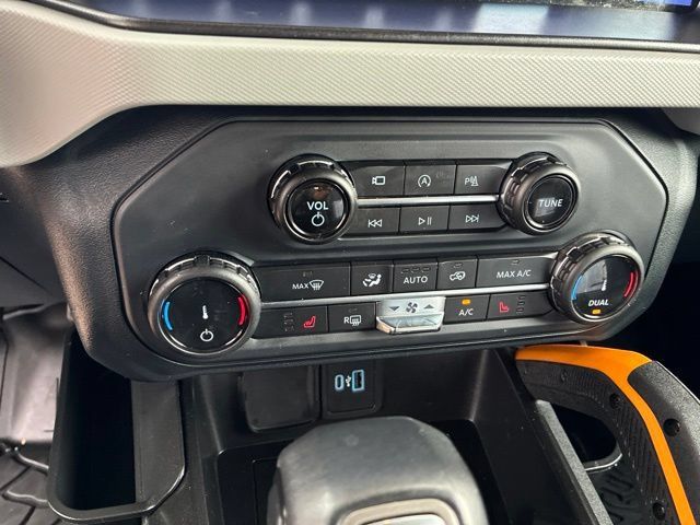 Used 2022 Ford Bronco Badlands AWD/4WD image 34