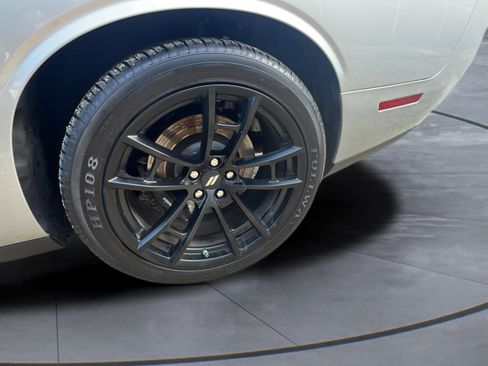 Used 2023 Dodge Challenger R/T Scat Pack w/ T/A Package image 18