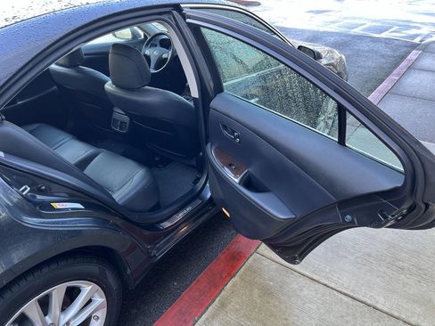 Used 2011 Lexus ES 350 image 10