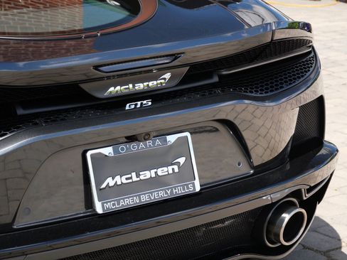 New 2026 McLaren GTS RWD image 23