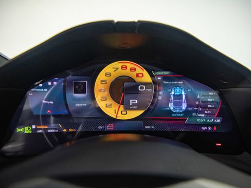 Certified 2022 Ferrari Roma RWD image 14