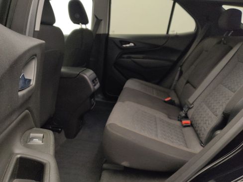 Used 2022 Chevrolet Equinox LT FWD image 18