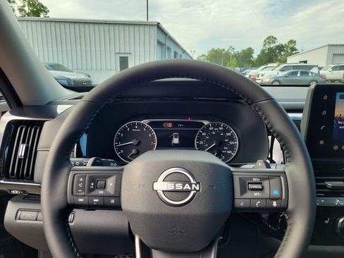 New 2026 Nissan Pathfinder SV AWD/4WD image 24