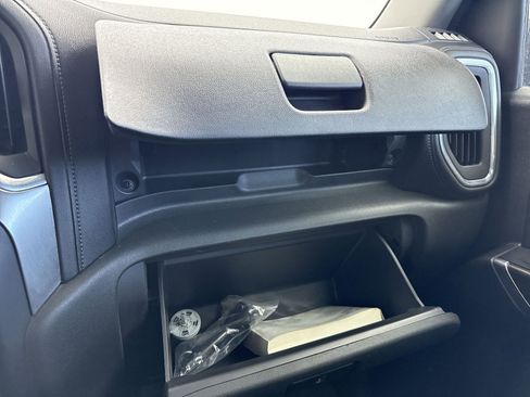 Used 2021 Chevrolet Silverado 1500 LT w/ Texas Edition Plus image 23