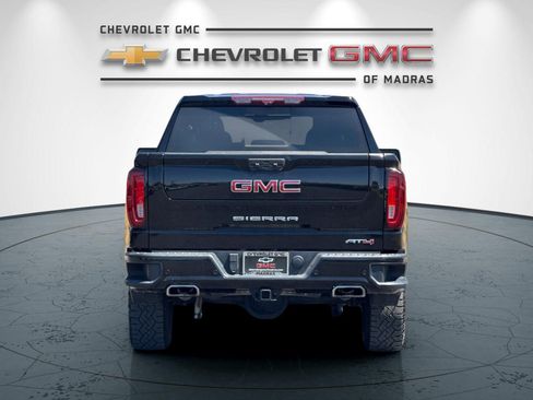 Used 2023 GMC Sierra 1500 AT4 w/ AT4 Premium Package AWD/4WD image 4