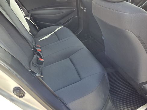 Certified 2025 Toyota Corolla LE FWD image 10