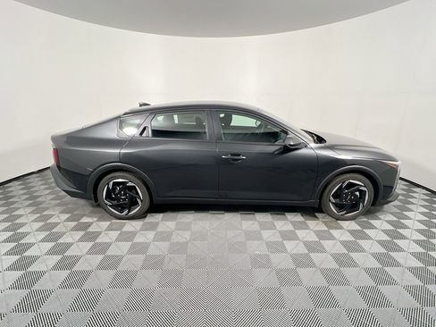 New 2025 Kia K4 EX FWD image 2