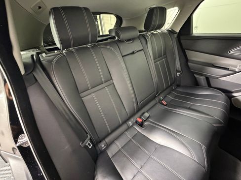 Used 2020 Land Rover Range Rover Velar S image 33