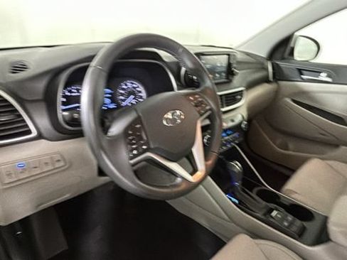 Used 2020 Hyundai Tucson Sport FWD image 13