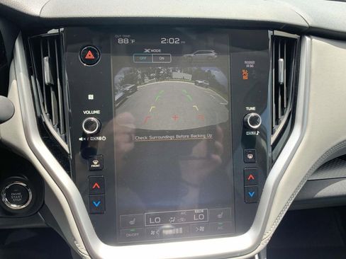 Used 2025 Subaru Outback Premium w/ Popular Package #1 image 12