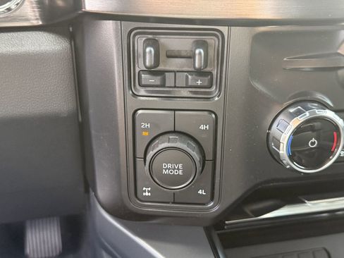 New 2026 Ford F250 Lariat w/ Black Appearance Package AWD/4WD image 22