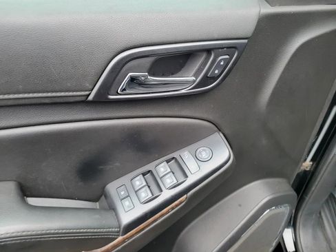 Used 2020 Chevrolet Tahoe 4WD image 21